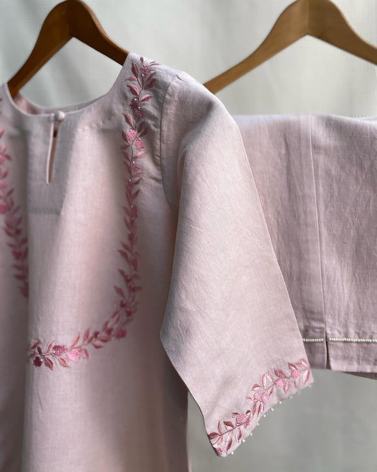Tone-on-Tone Kurta Set in Rose Pink