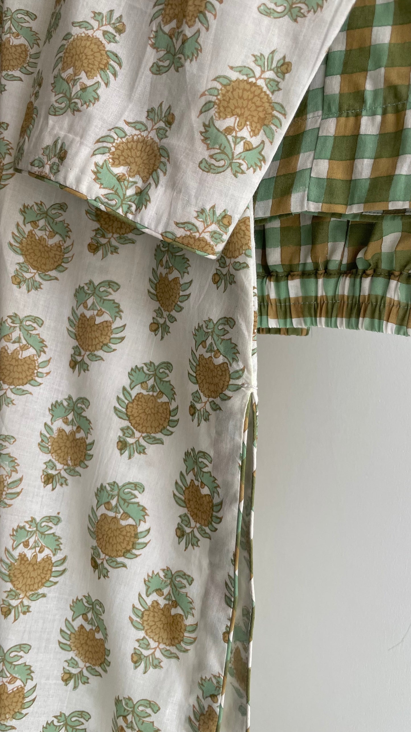 Butti & Check Hand block Printed Set