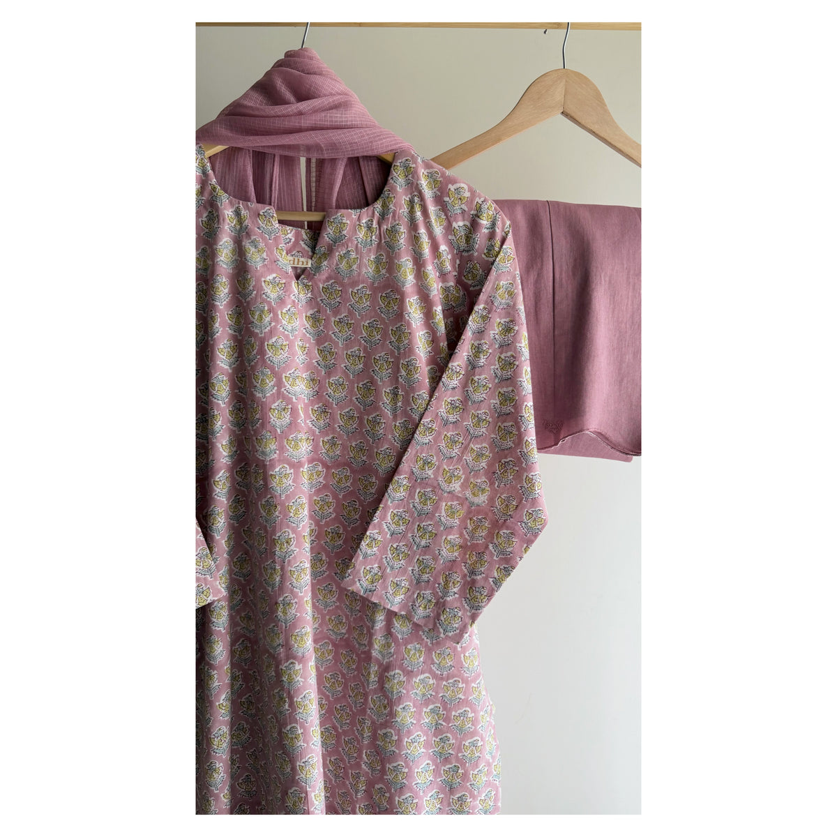 Dusty Rose Butti Hand block Printed Set