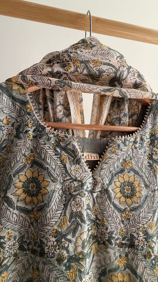 Sage Green Handblock Printed Maheshwari Silk Set