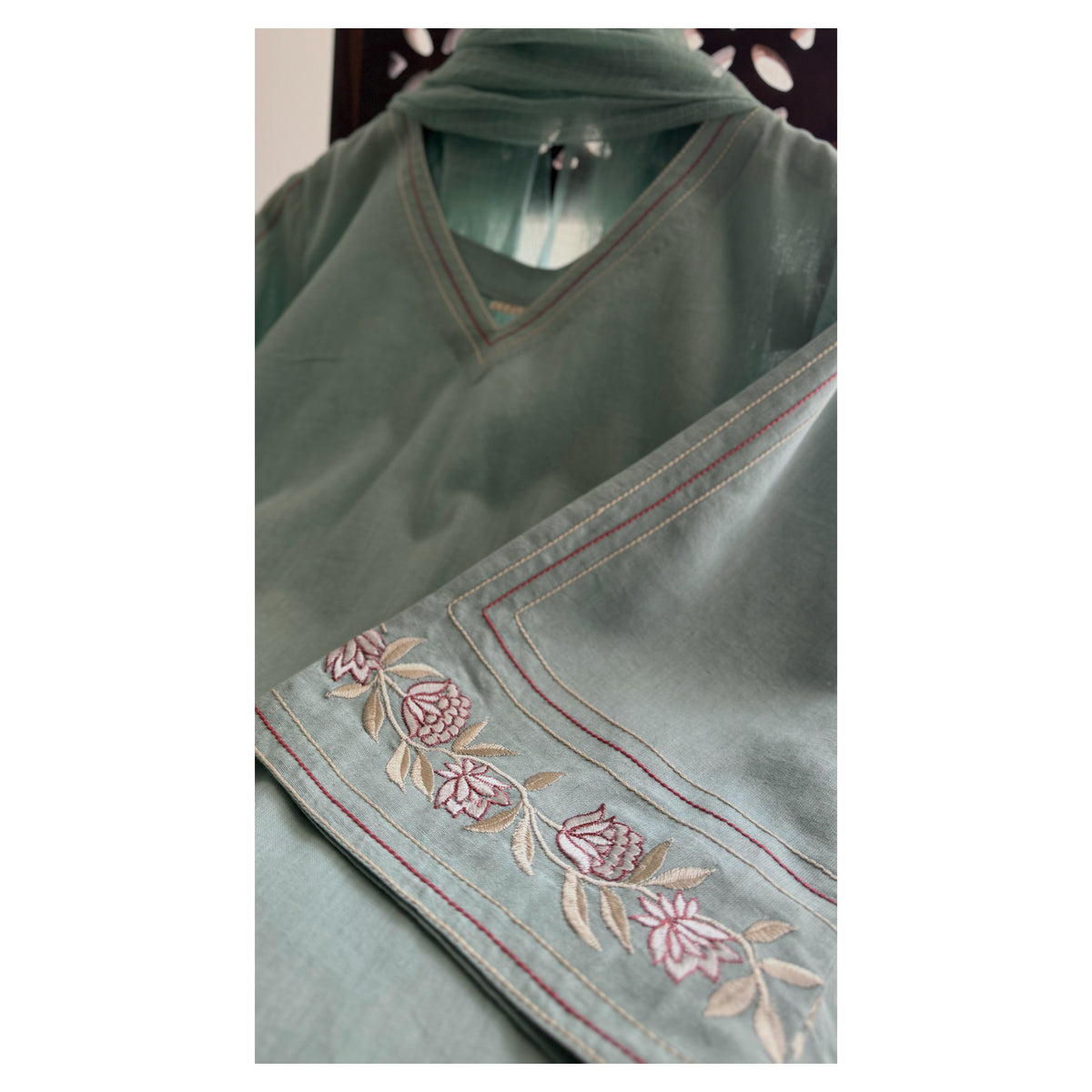 Aqua A-line bell sleeve Set with Handblock Printed wide-leg Pant