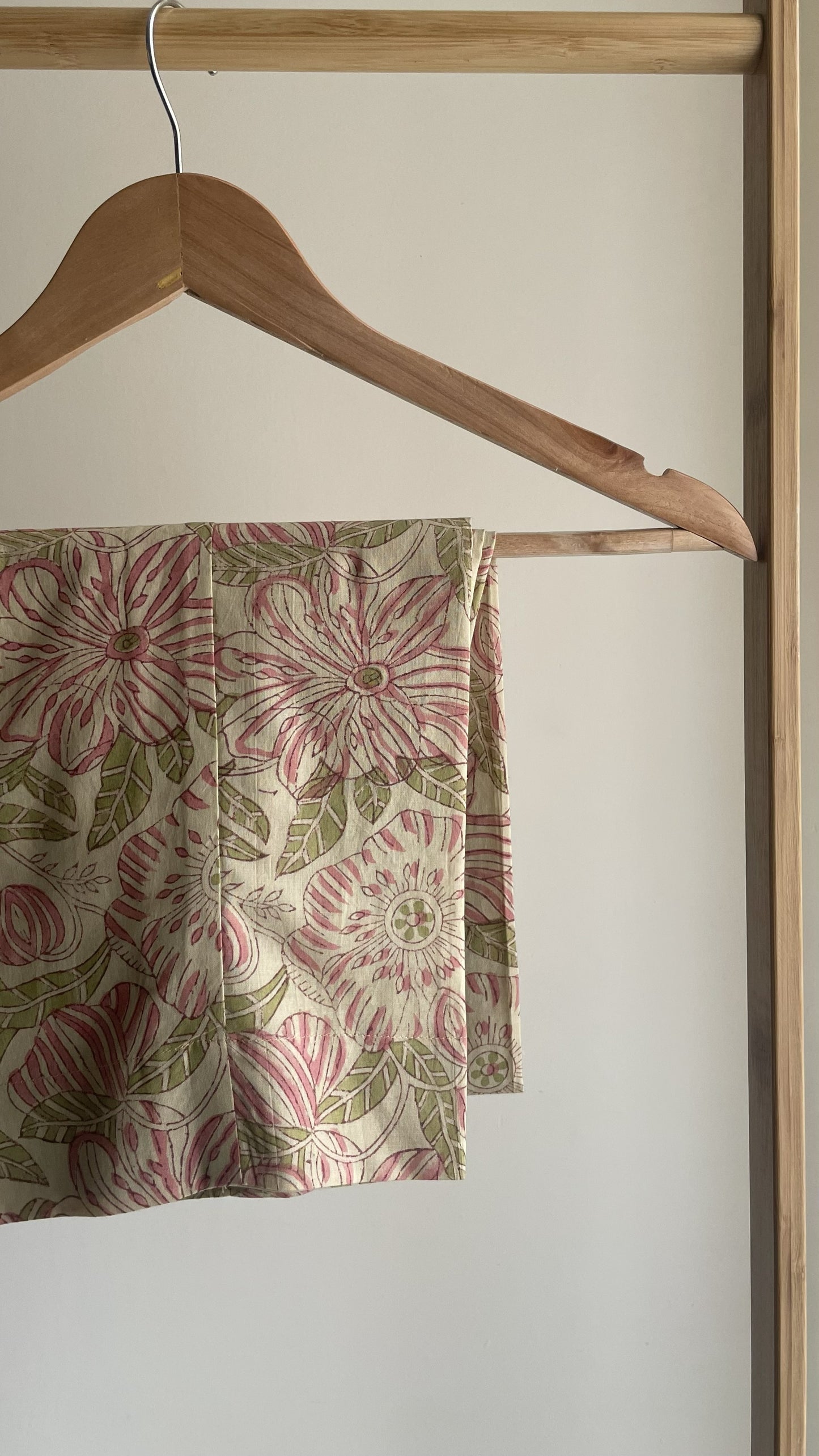 Dusty Pink Floral Cotton Linen A-line Kurta Set