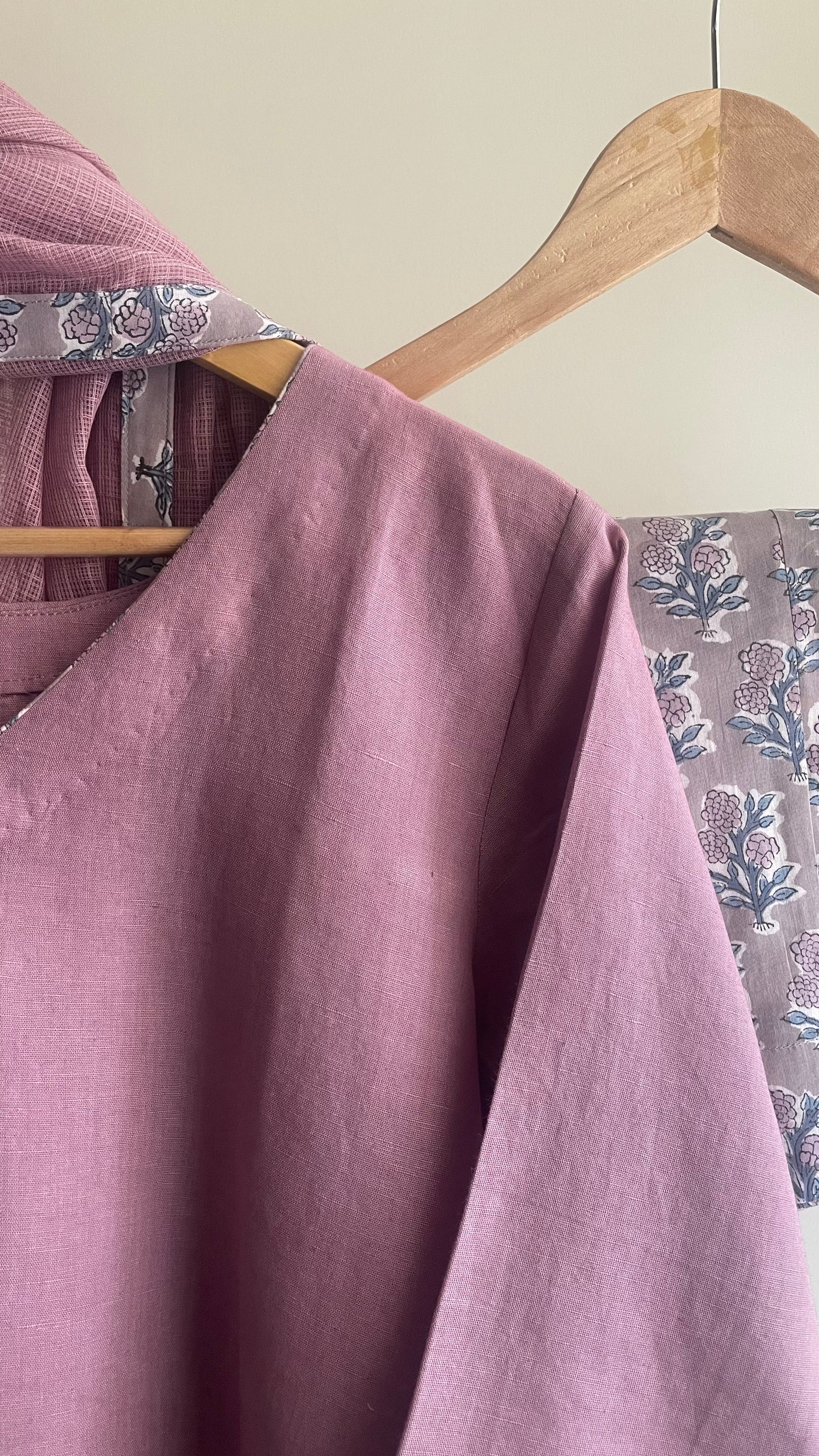 Mauve Linen Kurta With Hand-block Printed Pants