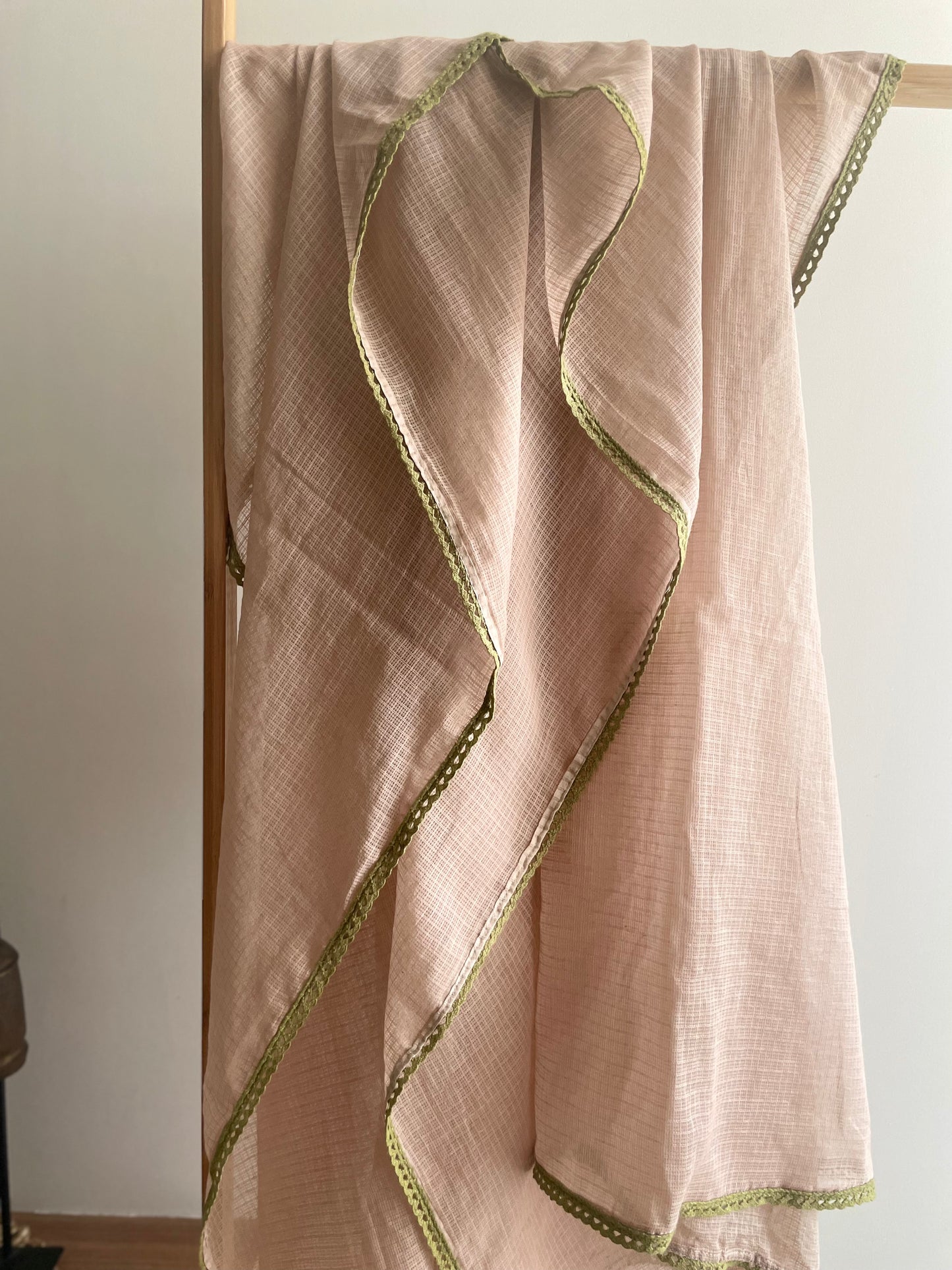 Beige Whisper – Floral Thread Embroidered Cotton Linen Suit