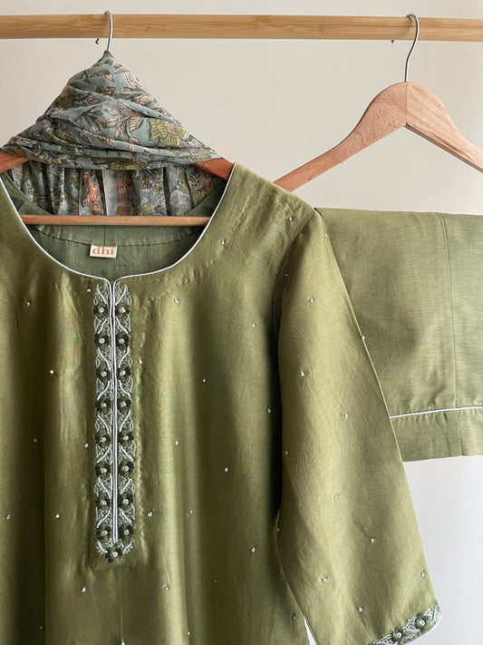 Green suit  with floral thread embroidery