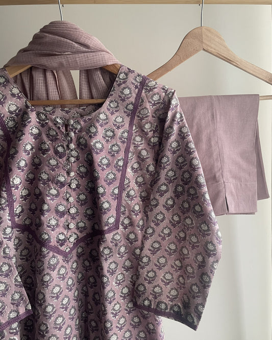 Lilac Cotton Suit with Crochet Lace and Loop Buttons